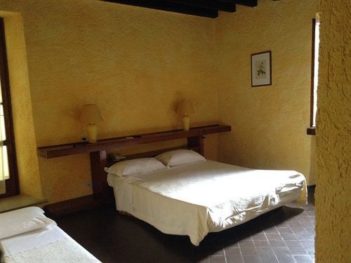 Antico Borgo Panzió Castellaro  Kültér fotó